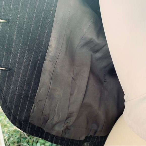 TRINA TURK fitted pinstripe 2 button blazer - Picture 5 of 8